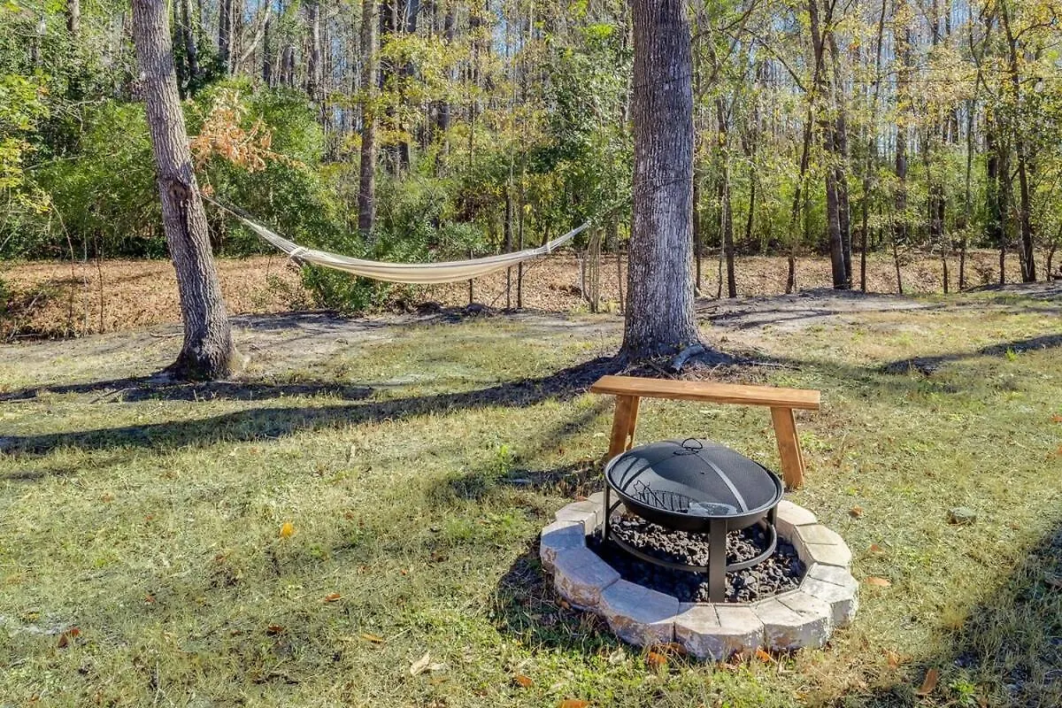 Holiday home Retro! - 4Br Near Sav Airport Villa Bloomingdale